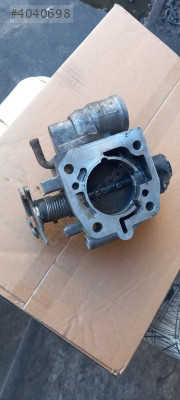 Mazda lantis gaz kelebeği