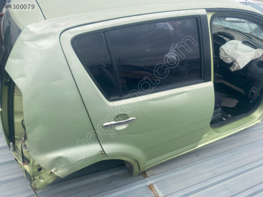 Daihatsu Sirion Sağ Arka Kapı Çıkma Orjinal