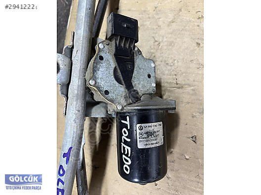 443 122 334 017 Seat Toledo Silecek Motoru