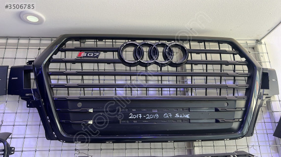 Audi Q7 S line ön panjur 2017-2020