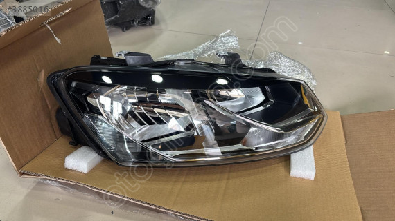 VOLKSWAGEN POLO SAĞ FAR SIFIR ORJİNAL