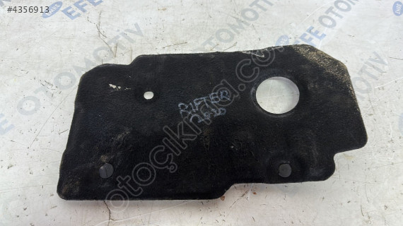 peugeot rifter 2020 1.5 motor üst plastiği/kapağı (son fiyat)