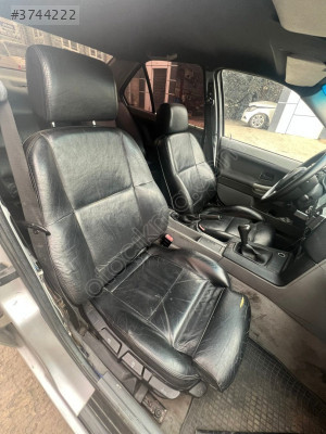BMW E36 SEDAN DERİ RECARO KOLTUK TAKIMI BARDAKLIKLI - ERCAN TİC