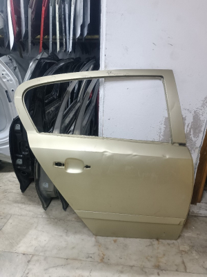 Astra H sağ arka kapı çıkma orjinal
