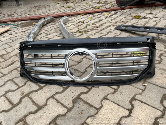 Mercedes GLB ön panjur A2478887201 Çıkma orjinal