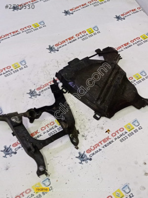 Renault Clio Megane 1.5 triger kapağı orijinal çıkma yedek parça