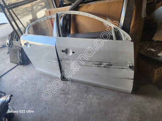 volvo s60 sağ ön  sağ arka kapı çıkma orjinal