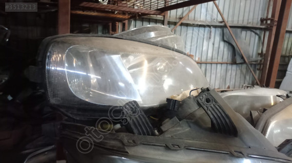 Opel Astra sağ far çıkma