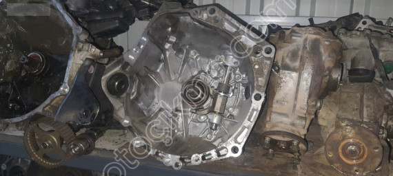 ÇIKMA TOYOTA YARİS 1.0 MANUEL ŞANZIMAN