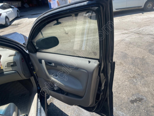 VOLVO S60 T5 KAPI SAĞ ÖN