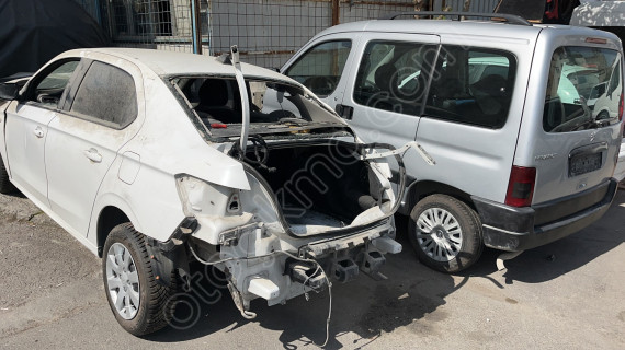 PEJO 301 2015 MODEL SOL ÖN KAPI DOLU