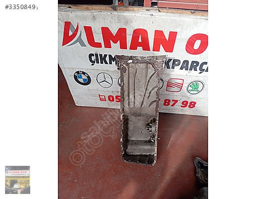 R 1020142302 Mercedes M102 motor W124 / w201 karter