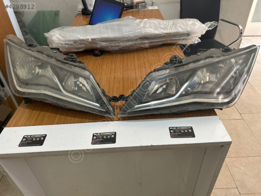 SEAT LEON SAĞ SOL ÖN FAR