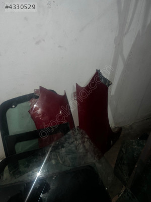 PEJO PARTNER ORJİNAL ÇIKMA ÇAMURLUK 7840.Q1