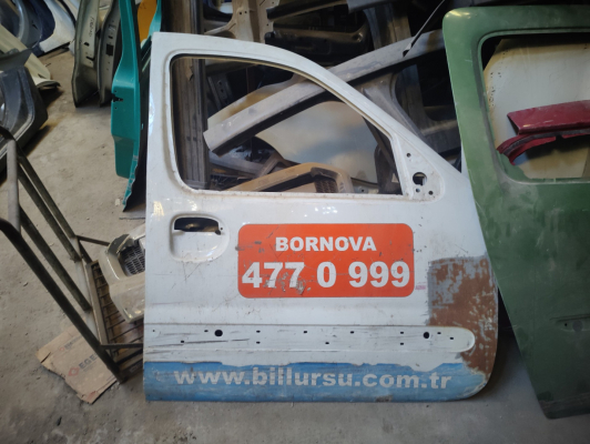 2008 RENAULT KANGOO SAĞ ÖN KAPI