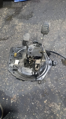 RENAULT KANGOO PEDAL TAKIMI ORJİNAL ÇIKMA