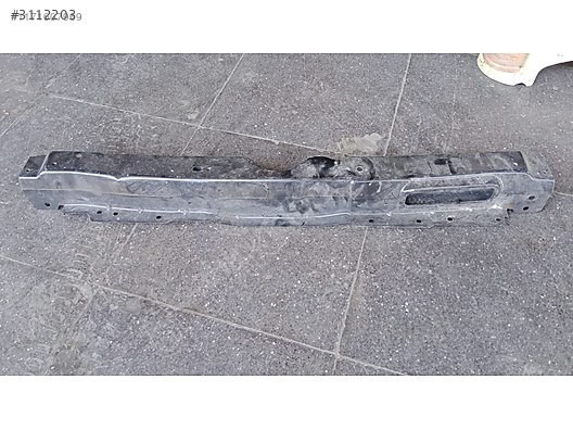 Hyundai i20 ön panel üst saçı 1.000 TL