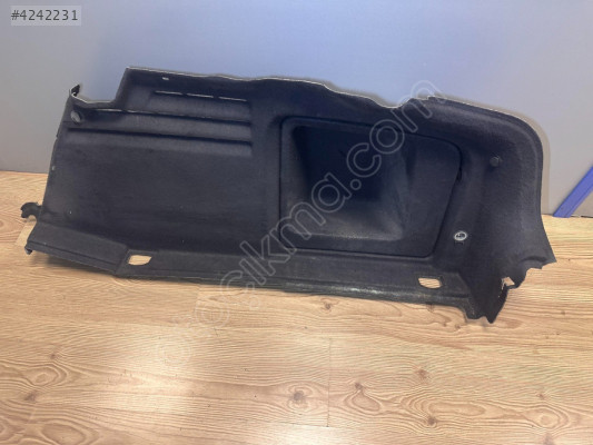 AUDİ A6 05-11 BAGAJ İÇ DÖŞEMESİ SAĞ 4F5863888B 4F5863888H 36R