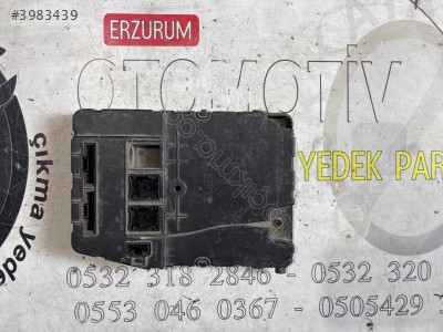 8200525384 RENAULT SCENİC 2 Orijinal Çıkma UCHN2 Body Beyni