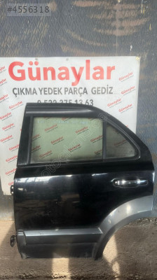 KİA SORENTO SOL ARKA KAPI