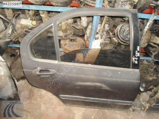 HONDA EUROCIVIC 1997 ÇIKMA SAĞ ARKA KAPI