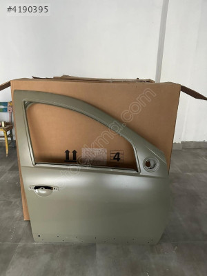 DUSTER SANDERO SAĞ ÖN KAPI SIFIR ORJİNAL