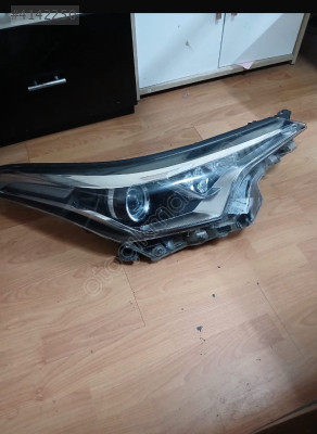 Toyota chr sağ far hatasız 2016 2019