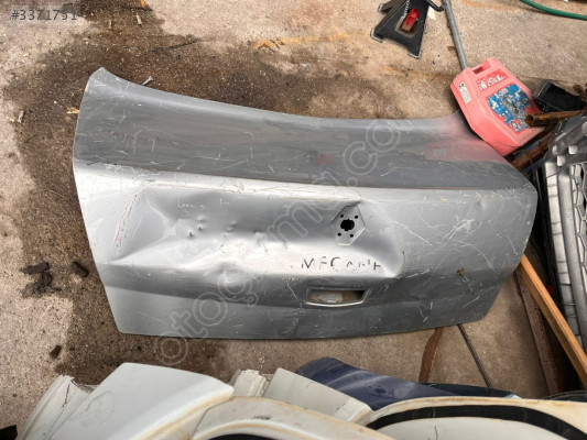 OTO CEM'DEN ÇIKMA RENAULT MEGANE 2 SEDAN BAGAJ KAPAĞI