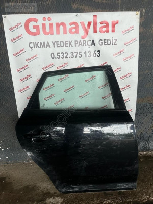 FORD FOCUS SAĞ ARKA KAPI