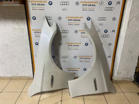 BMW F10 SAĞ SOL ÖN ÇAMURLUK ORJİNAL HATASIZ  SEDEF BEYAZ (SAĞ BOY