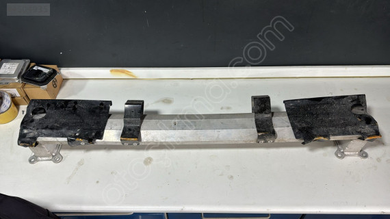 MAXUS DELİVER 3 ÖN TAMPON DEMİRİ