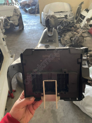 VOLKSWAGEN GOLF 7 BCM BEYNİ 5Q0937084M ORJİNAL ÇIKMA