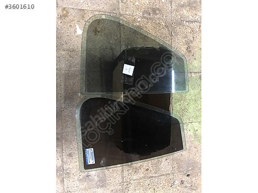 VW GOLF 4 ARKA KAPI KELEBEK CAMI SAĞ