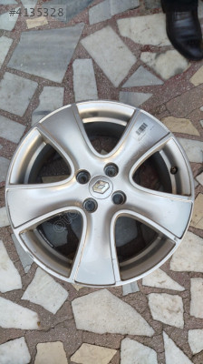 Clio 4 çelik jant