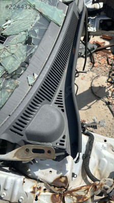 Suzuki sx4 cam önü ızgarası