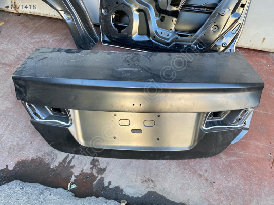 HONDA CİVİC FB7 BAGAJ KAPAĞI ( SIFIR )