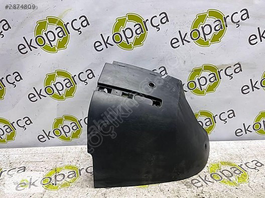 LAND ROVER DEFENDER ARKA TAMPON SAĞ KÖŞE KAPLAMASI L8B2-17D752