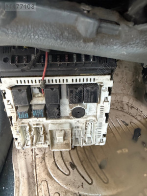 Renault Megane bir sigorta kutusu