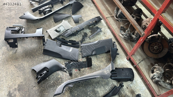 2013-2017 AUDİ İÇ BAKALİTLER PLASTİKLER ORJ ÇIKMA