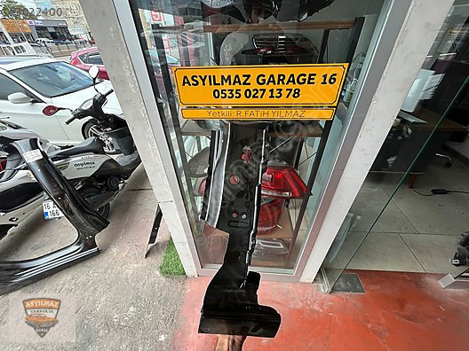AUDİ A4 SAĞ KAPI ÖNÜ MARŞPİYEL SACI ORJİNAL