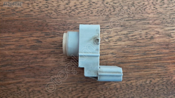 Hyundai İX35 Park Sensörü 95720-A7000