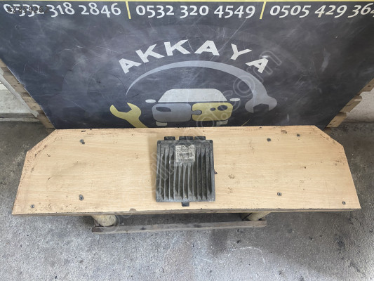 8200911568 / DCM 1.2 Symbol 1.5 DCI Motor Beyni Çıkma Orijinal