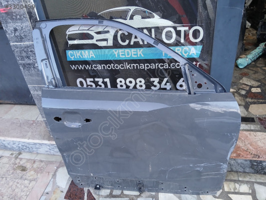 Peugeot 2008 sağ ön kapı