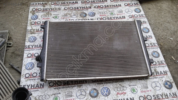 Passat B6 2.0 tdi bkp motor su radyatörü