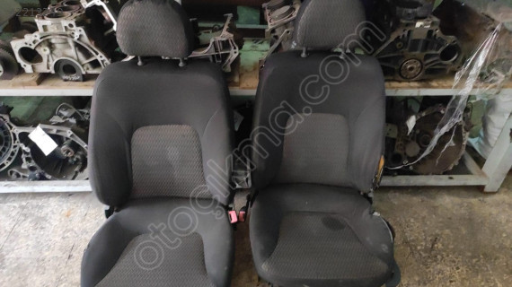 2007 FİAT DOBLO ÖN SAĞ KOLTUK