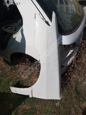 Peugeot 306 sol ön çamurluk