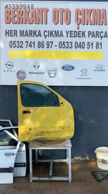 Renault Kango1 sağ ön kapı