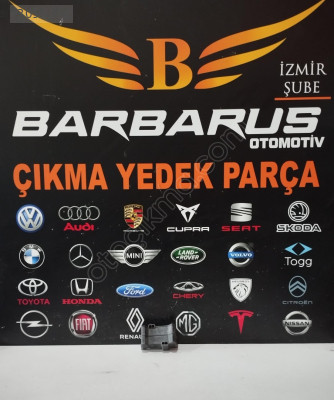 DACİA DOKKER LODGY ÖN TAMPON AYAĞI BAĞLANTI BRAKETİ 622234794R