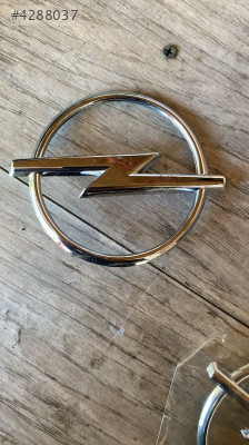 OPEL CORSA C ÖN AMBLEM.OTO ERKAN ÜNYE