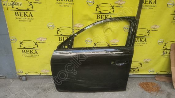 OPEL CORSA F SOL ÖN KAPI SİYAH ÇIKMA ORJİNAL YEDEK PARÇA